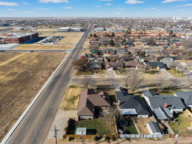 1321 Morton Avenue, Dumas, TX 79029