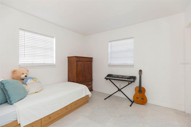 7503 W ELLICOTT STREET, Tampa, FL 33615