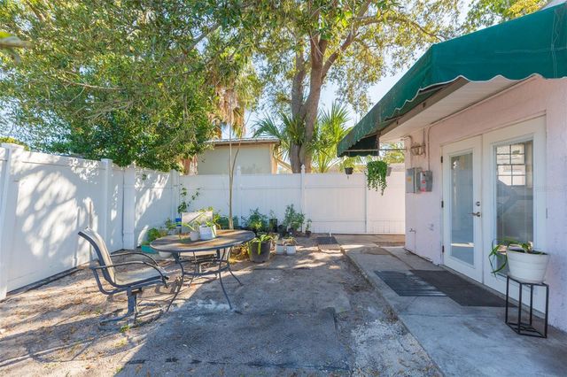 7503 W ELLICOTT STREET, Tampa, FL 33615