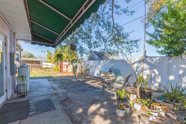 7503 W ELLICOTT STREET, Tampa, FL 33615