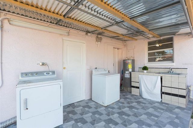 7503 W ELLICOTT STREET, Tampa, FL 33615