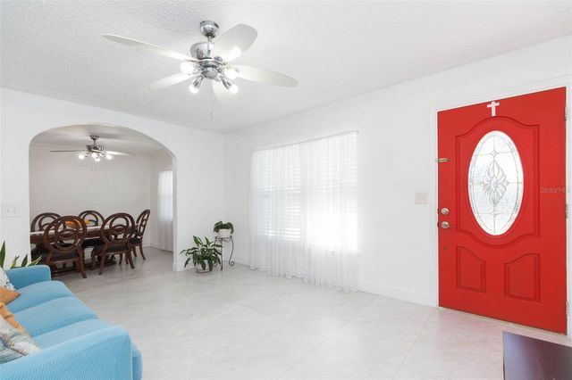 7503 W ELLICOTT STREET, Tampa, FL 33615