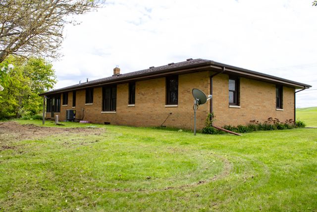6783 Red Arrow Highway, Coloma Twp, MI 49038
