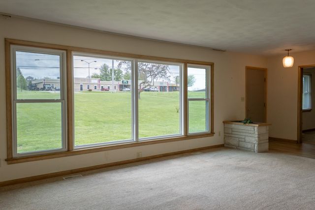 6783 Red Arrow Highway, Coloma Twp, MI 49038