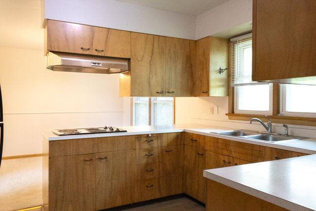 6783 Red Arrow Highway, Coloma Twp, MI 49038