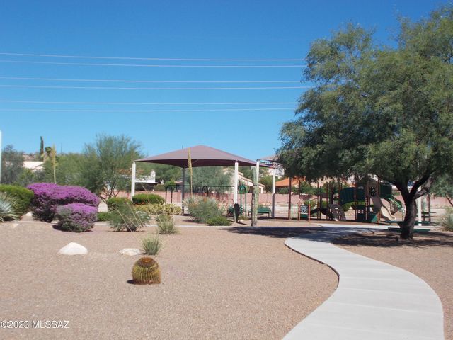 10309 N Mineral Spring Lane, Oro Valley, AZ 85737