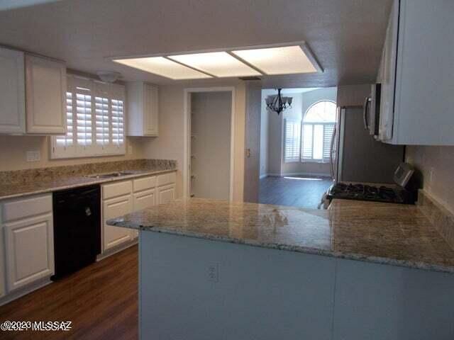 10309 N Mineral Spring Lane, Oro Valley, AZ 85737