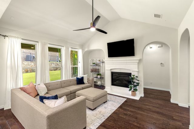 900 Sonoma Drive, Mckinney, TX 75072