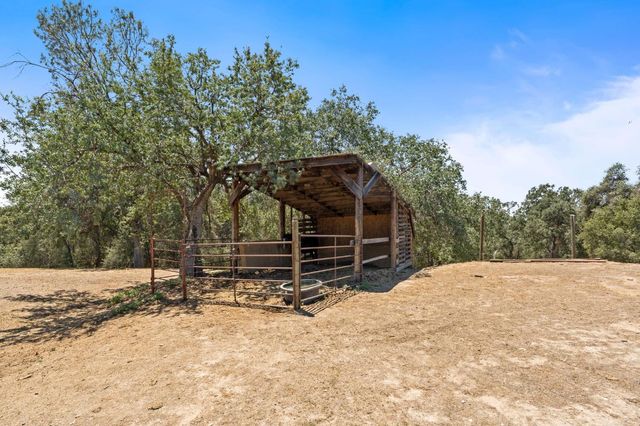 46374 Oonay Nation Road, Coarsegold, CA 93614