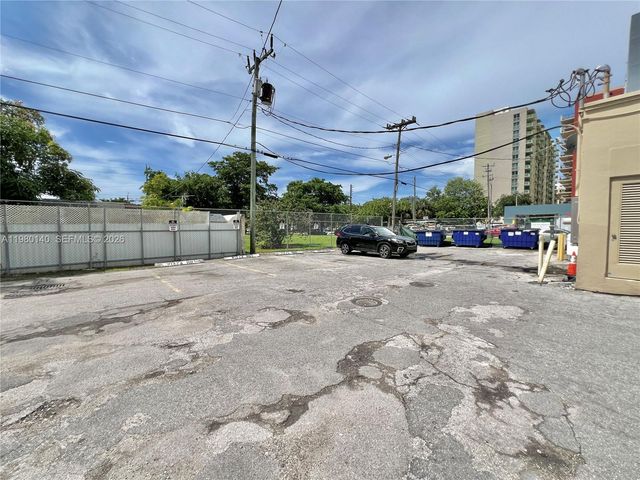 3390 SW Coral Way, Miami, FL 33142