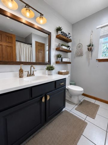 358 Cori Court, Valparaiso, IN 46383