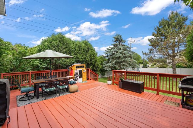 358 Cori Court, Valparaiso, IN 46383