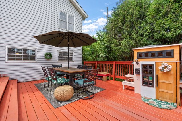 358 Cori Court, Valparaiso, IN 46383