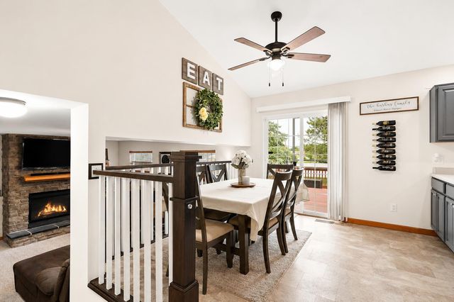 358 Cori Court, Valparaiso, IN 46383