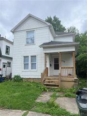 208 Heaton Avenue, Dayton, OH 45410