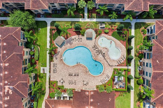 570 CALABRIA AVENUE, Davenport, FL 33897