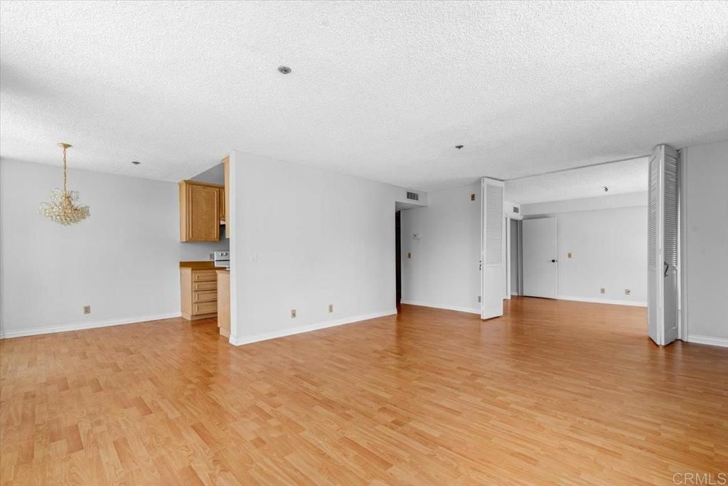 Image 12 of property listing at 3290 6Th Avenue 4C, San Diego, CA 92103