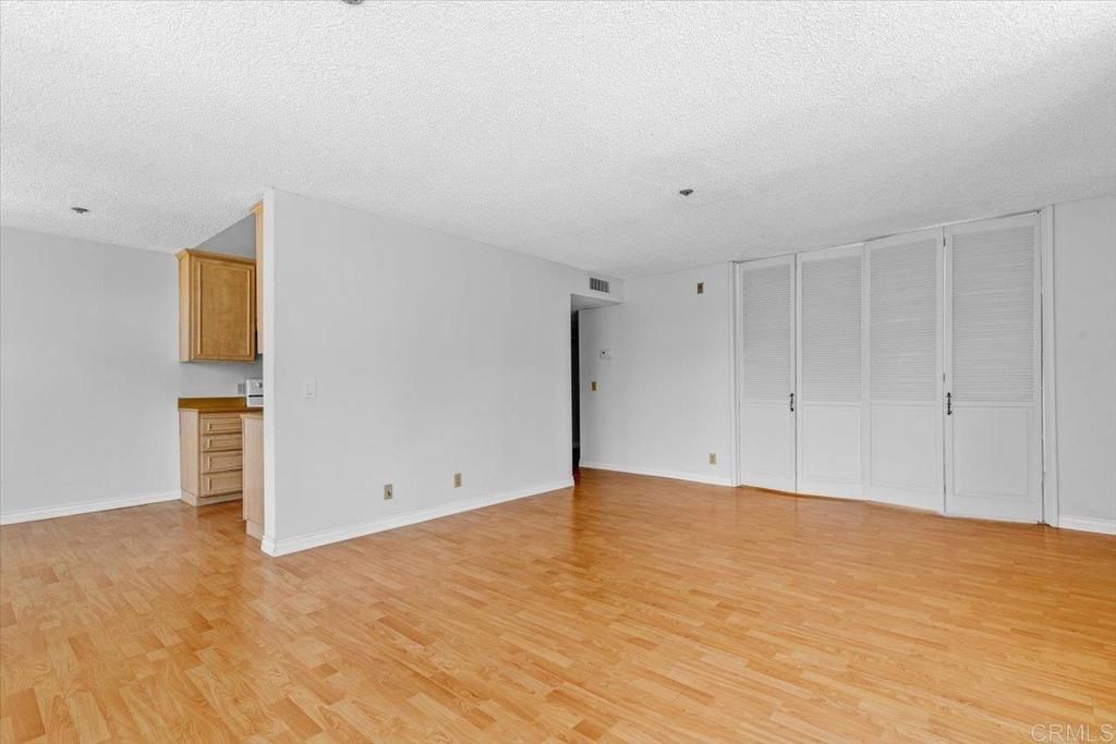 Image 13 of property listing at 3290 6Th Avenue 4C, San Diego, CA 92103