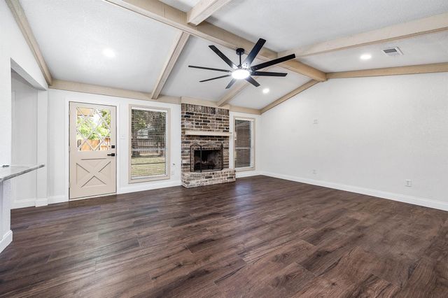 1908 Maxwell Circle, Alvin, TX 77511