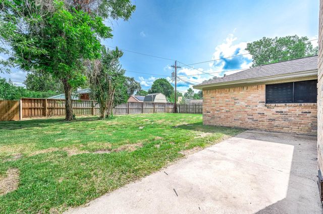 1908 Maxwell Circle, Alvin, TX 77511