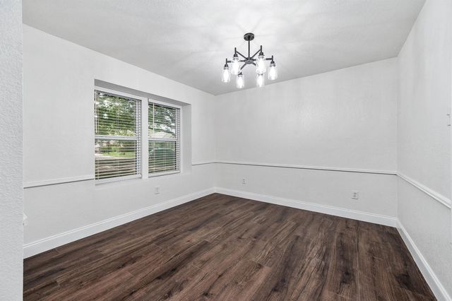 1908 Maxwell Circle, Alvin, TX 77511