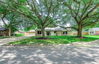 1908 Maxwell Circle, Alvin, TX 77511