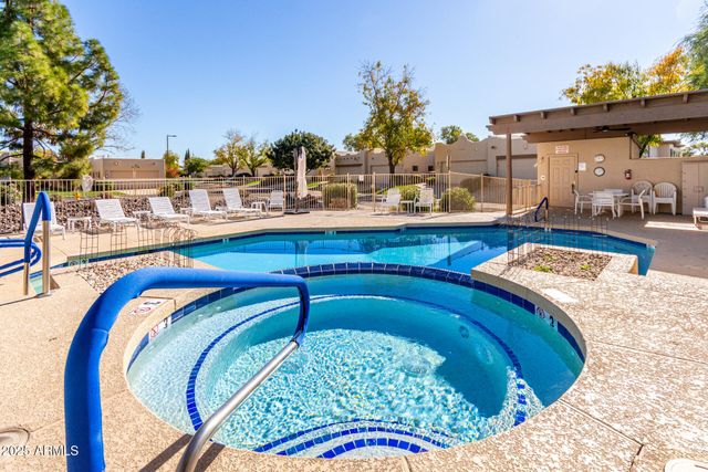 5445 E MCKELLIPS Road 28, Mesa, AZ 85215