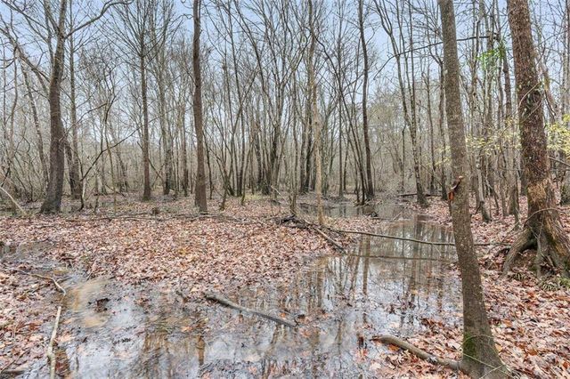 6 CREEKSIDE Bluff, Hiram, GA 30141