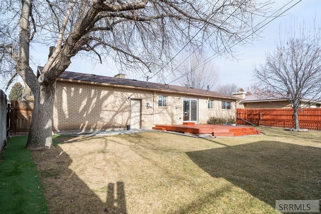 1807 Camrose Street, Idaho Falls, ID 83402