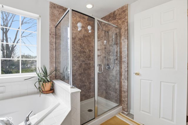 16001 Concert Way, Noblesville, IN 46060