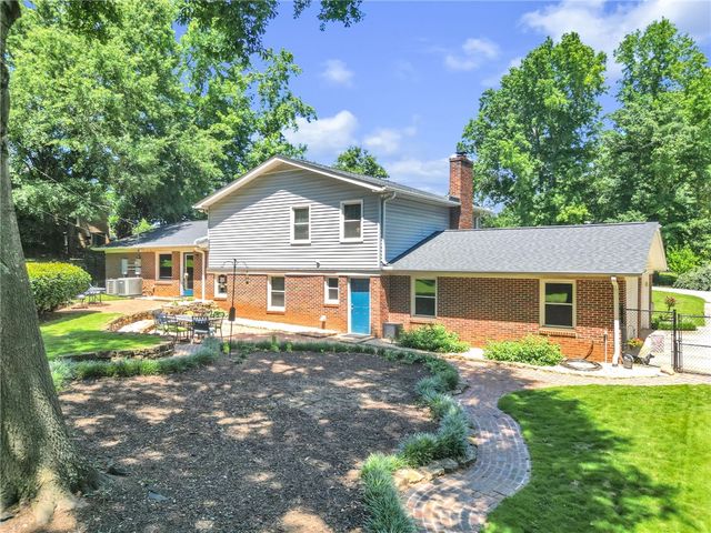 2803 Woodridge Drive, Anderson, SC 29621