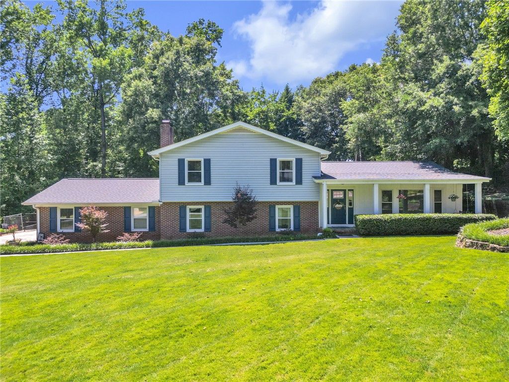 2803 Woodridge Drive, Anderson, SC 29621