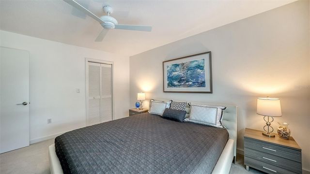 6948 STETSON STREET CIRCLE, Sarasota, FL 34243