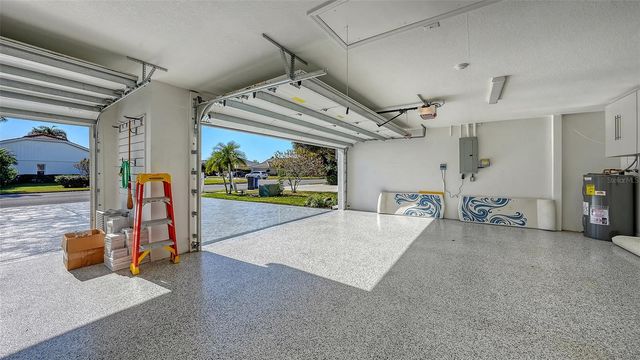 6948 STETSON STREET CIRCLE, Sarasota, FL 34243