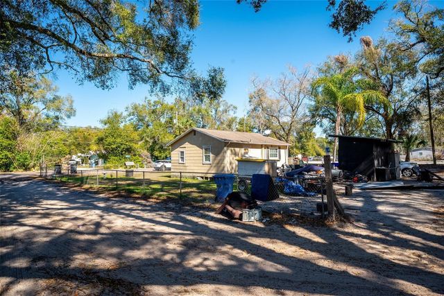 10507 MAIN STREET, Thonotosassa, FL 33592