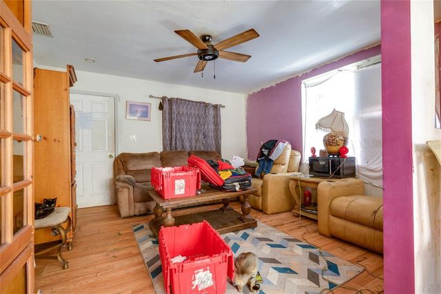 10507 MAIN STREET, Thonotosassa, FL 33592