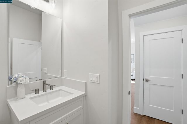 80 Woodbury Highlands Place 16, Lafayette, CA 94549