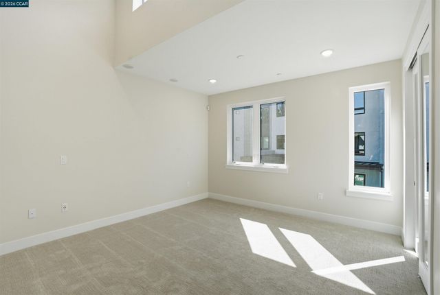 80 Woodbury Highlands Place 16, Lafayette, CA 94549