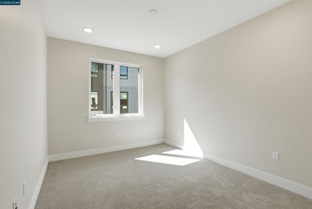 80 Woodbury Highlands Place 16, Lafayette, CA 94549