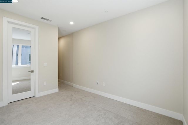 80 Woodbury Highlands Place 16, Lafayette, CA 94549