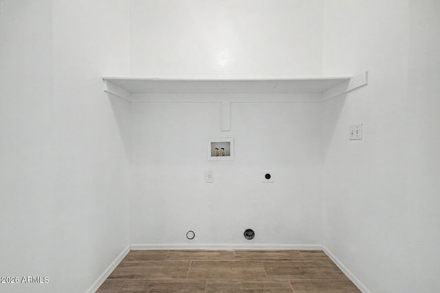 8830 E DALLAS Street, Mesa, AZ 85207