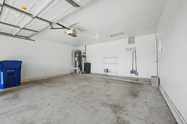 8830 E DALLAS Street, Mesa, AZ 85207