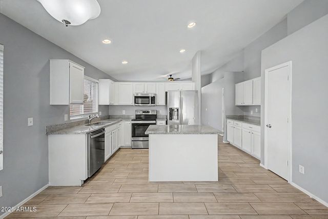 8830 E DALLAS Street, Mesa, AZ 85207