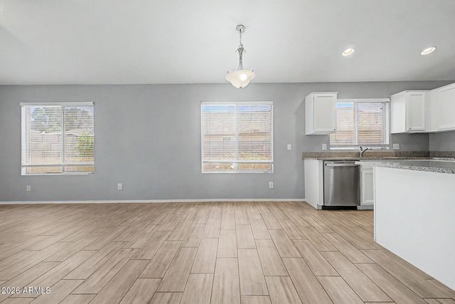 8830 E DALLAS Street, Mesa, AZ 85207