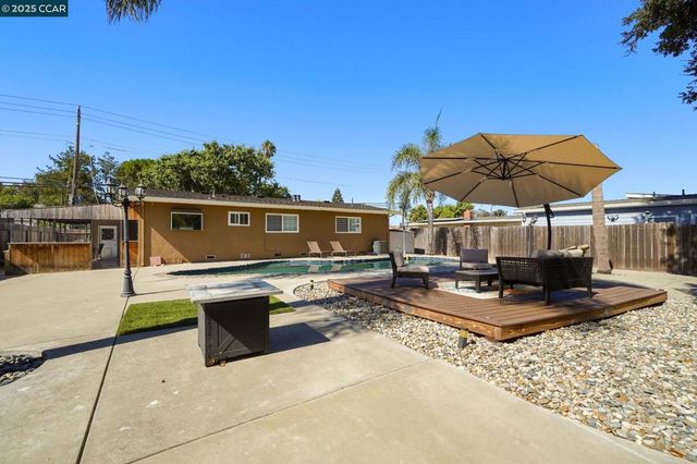 4317 4317 Cowell Rd, Concord, CA 94518