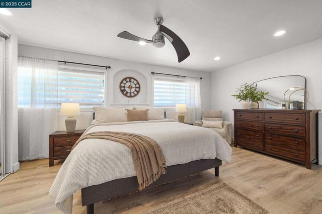 4317 4317 Cowell Rd, Concord, CA 94518