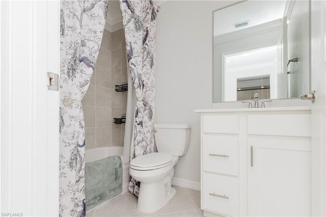 5427 Double Eagle CIR 2815, Ave Maria, FL 34142
