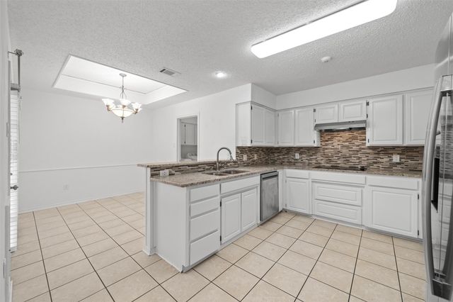 1205 Olde Town Drive, Irving, TX 75061