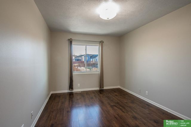 16859 Fowler Avenue, Omaha, NE 68116