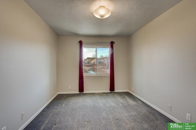 16859 Fowler Avenue, Omaha, NE 68116